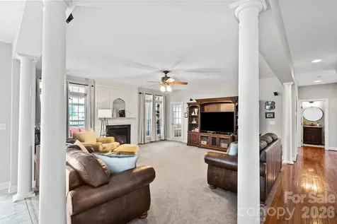 286 Corona Circle Mooresville NC 28117