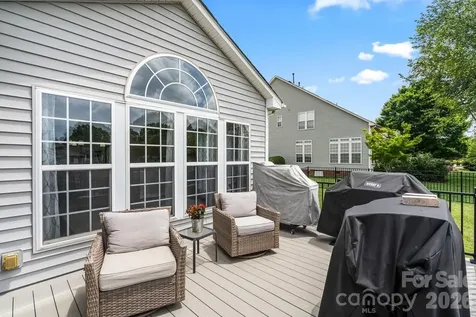 286 Corona Circle Mooresville NC 28117