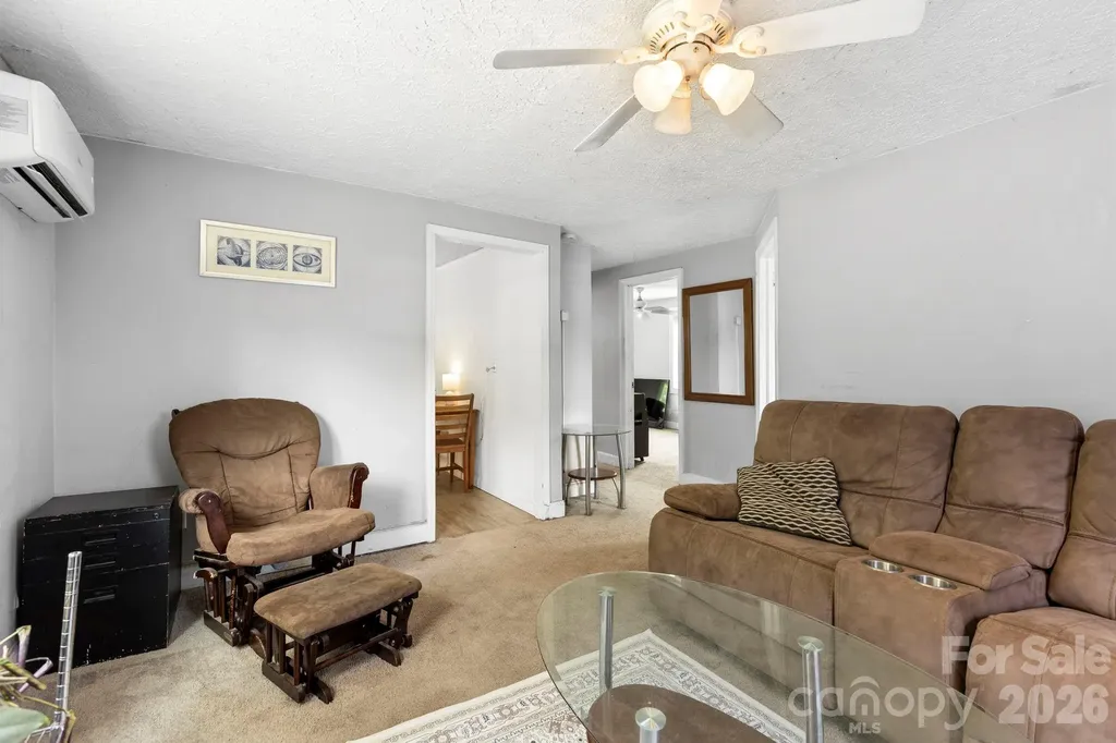 4 Mountain View Road Asheville NC 28806