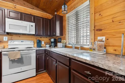 7042 Martin Lane Morganton NC 28655