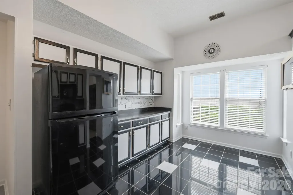 9426 Cantle Drive Charlotte NC 28216
