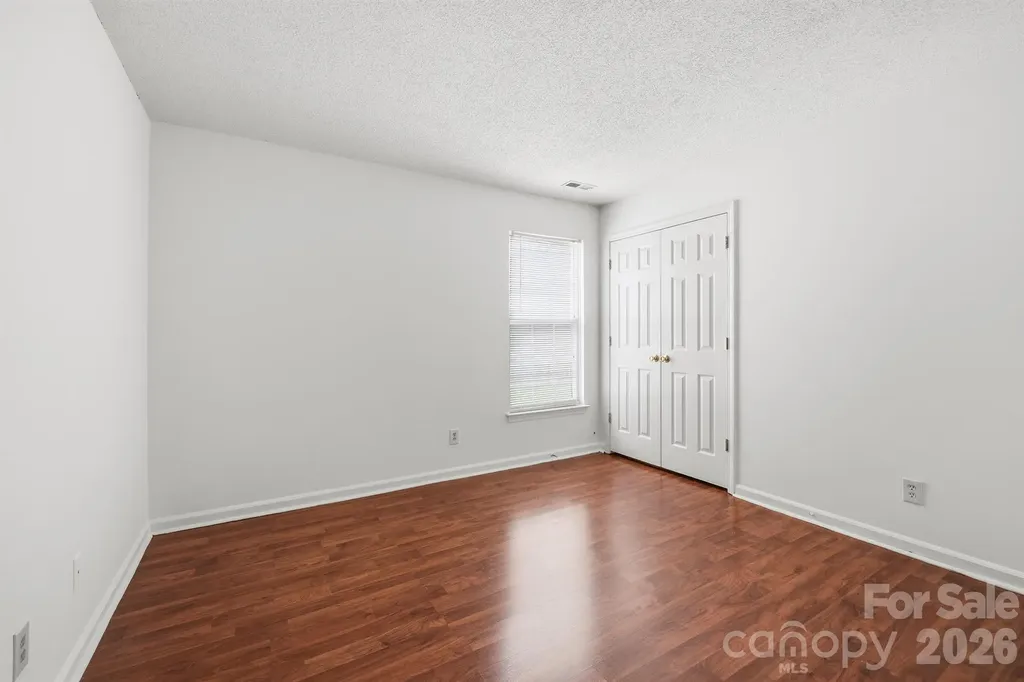9426 Cantle Drive Charlotte NC 28216
