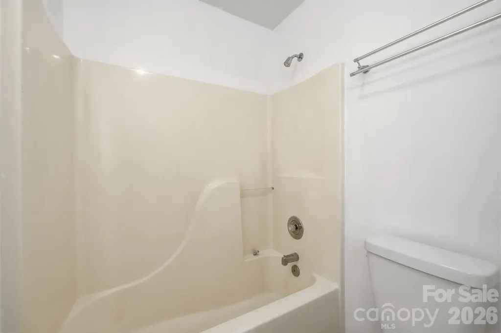 9426 Cantle Drive Charlotte NC 28216