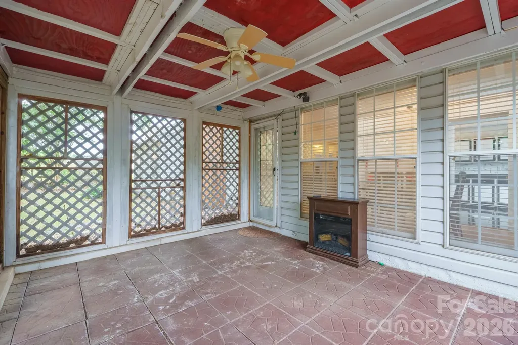 9426 Cantle Drive Charlotte NC 28216