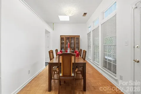 9426 Cantle Drive Charlotte NC 28216