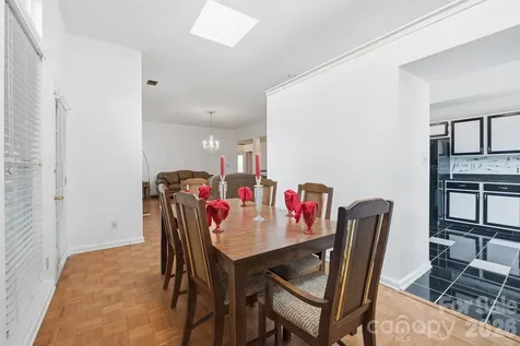 9426 Cantle Drive Charlotte NC 28216