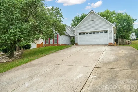 9426 Cantle Drive Charlotte NC 28216