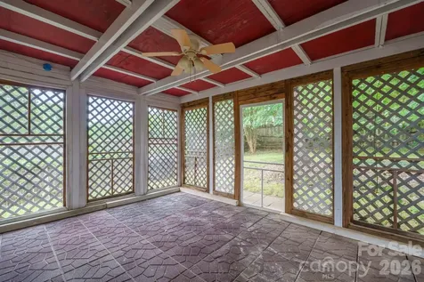 9426 Cantle Drive Charlotte NC 28216