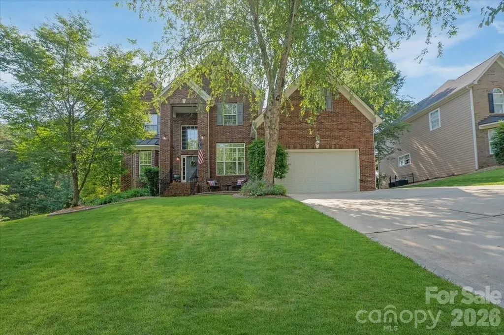 235 Shoreline Parkway Tega Cay SC 29708
