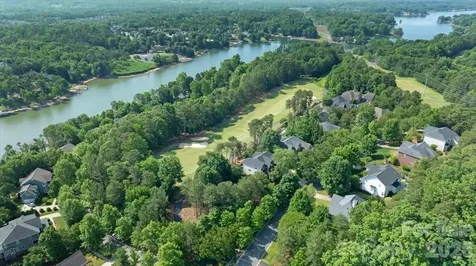 235 Shoreline Parkway Tega Cay SC 29708