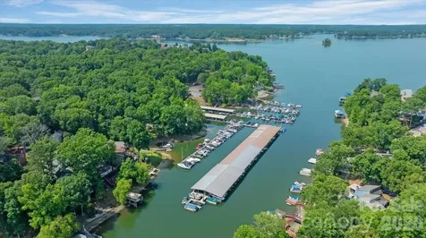 235 Shoreline Parkway Tega Cay SC 29708