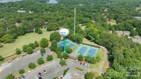 235 Shoreline Parkway Tega Cay SC 29708