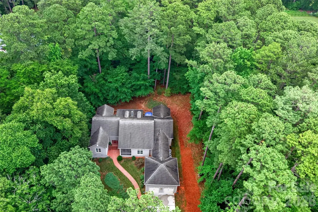 2932 Oakdale Road Charlotte NC 28216