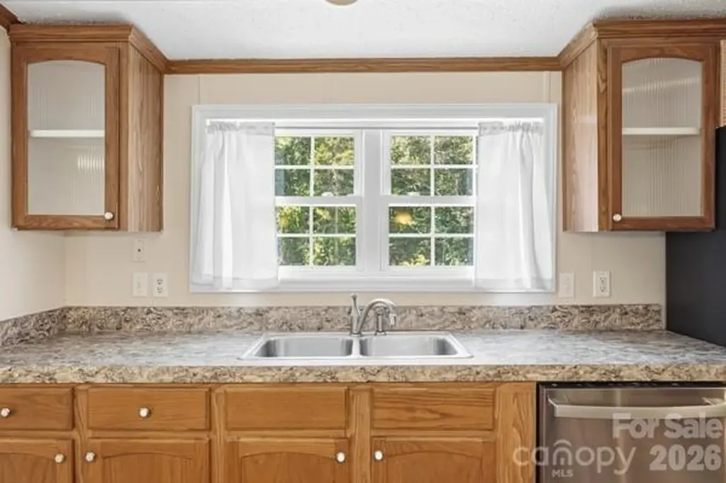 864 Stowe Lane Gastonia NC 28056