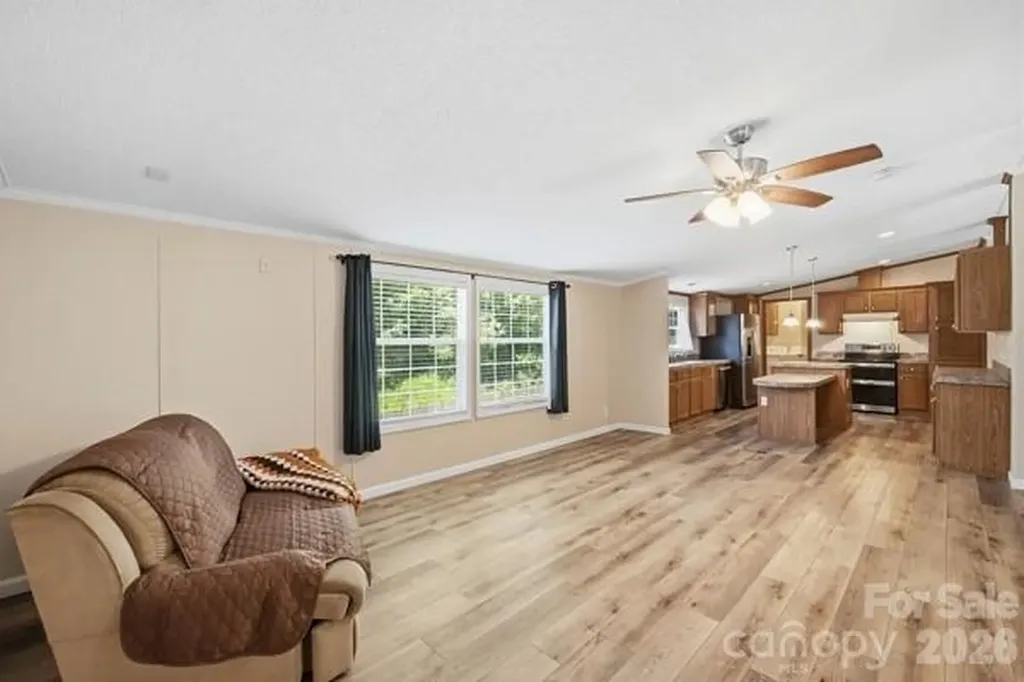 864 Stowe Lane Gastonia NC 28056