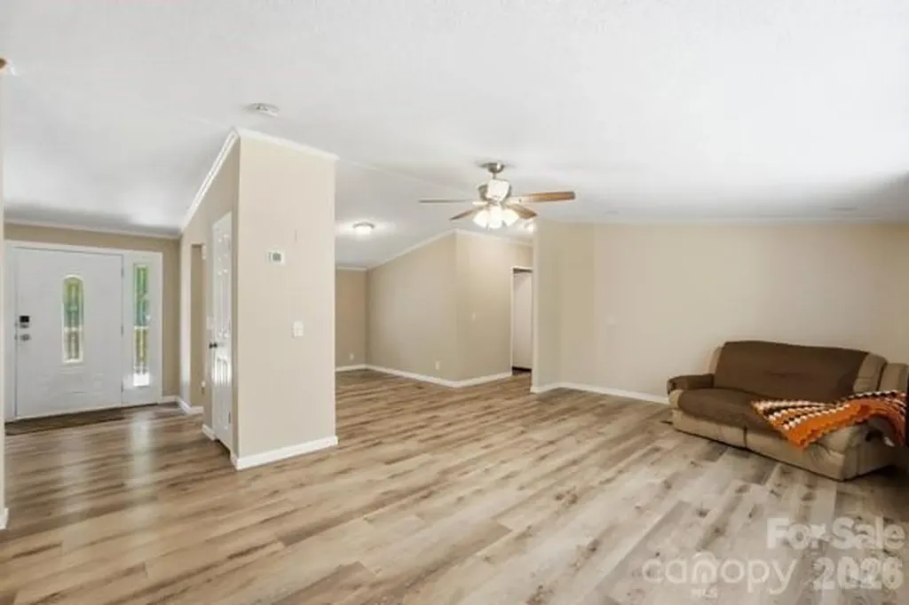 864 Stowe Lane Gastonia NC 28056