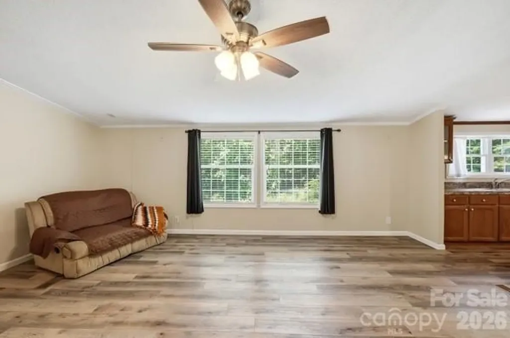 864 Stowe Lane Gastonia NC 28056