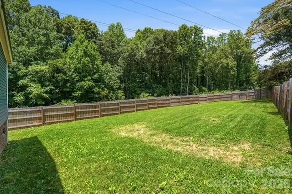 864 Stowe Lane Gastonia NC 28056