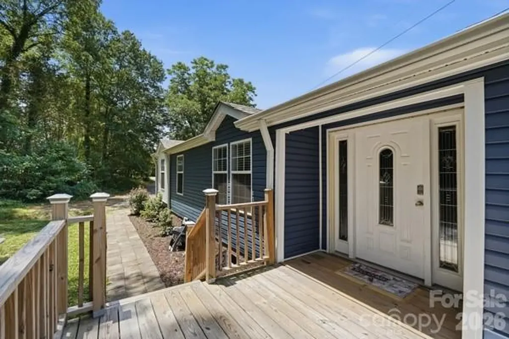 864 Stowe Lane Gastonia NC 28056
