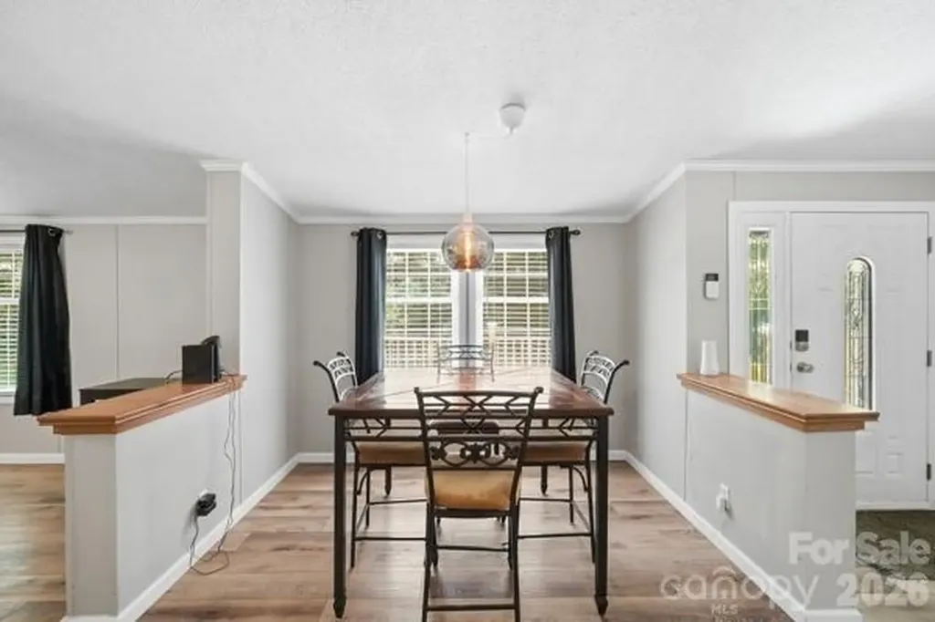 864 Stowe Lane Gastonia NC 28056