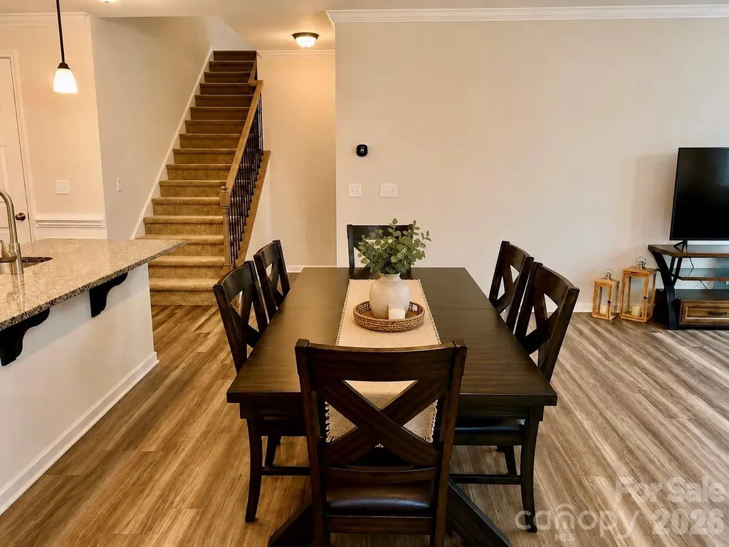 6629 Meridale Forest Drive Charlotte NC 28269