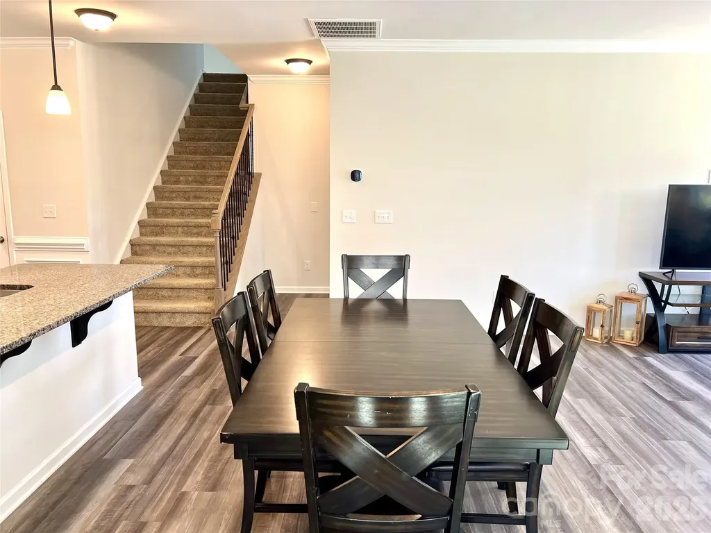 6629 Meridale Forest Drive Charlotte NC 28269