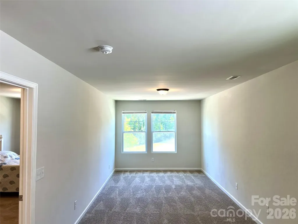 6629 Meridale Forest Drive Charlotte NC 28269