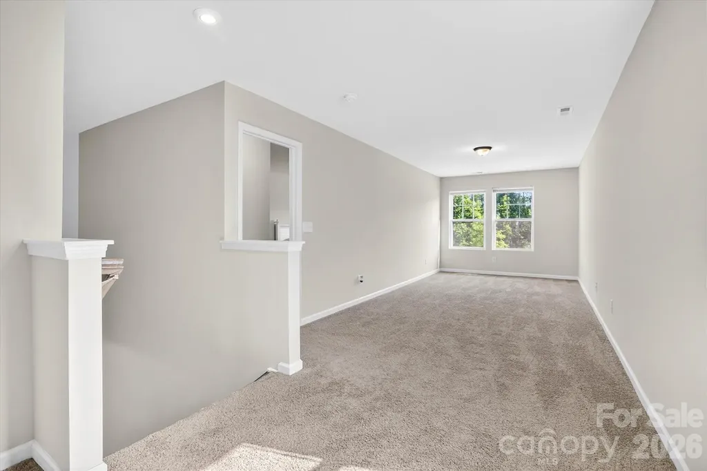 6629 Meridale Forest Drive Charlotte NC 28269
