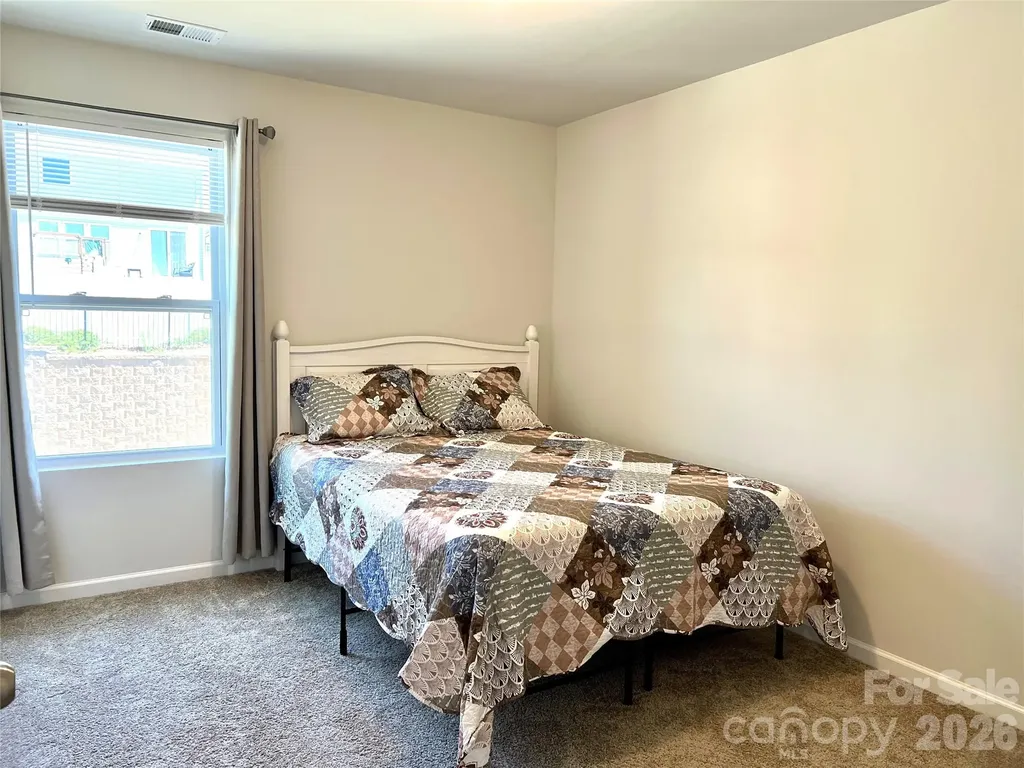 6629 Meridale Forest Drive Charlotte NC 28269