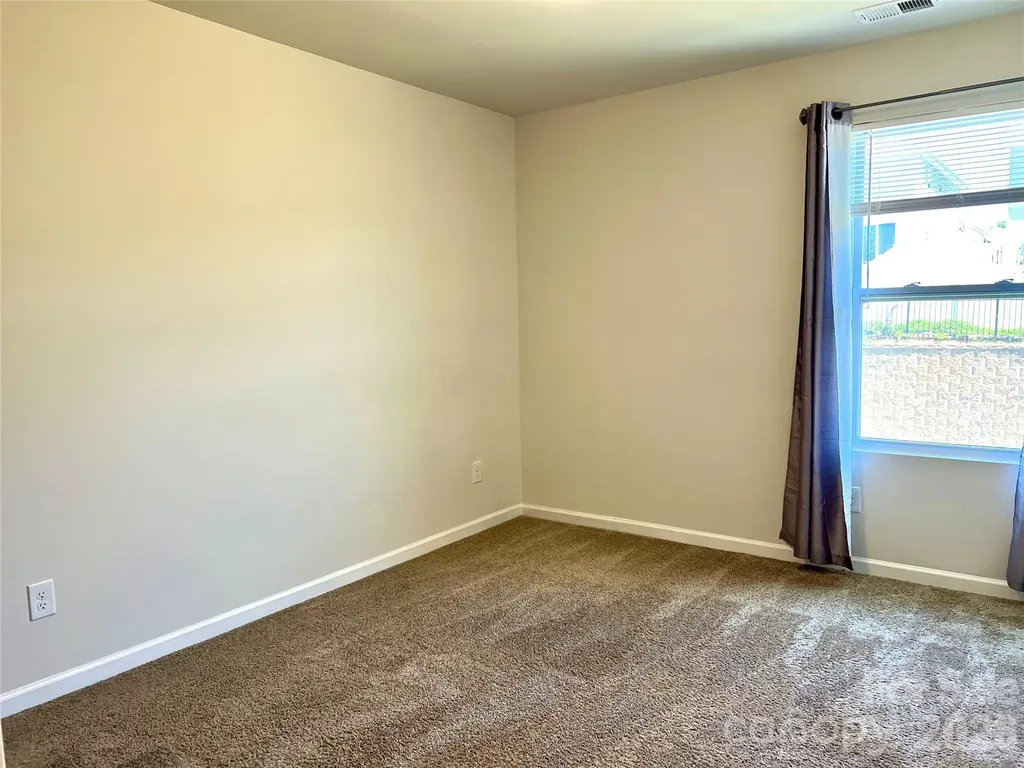 6629 Meridale Forest Drive Charlotte NC 28269