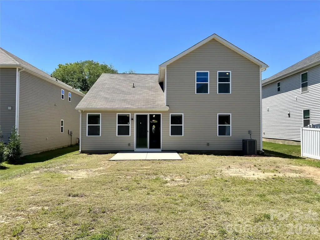 6629 Meridale Forest Drive Charlotte NC 28269