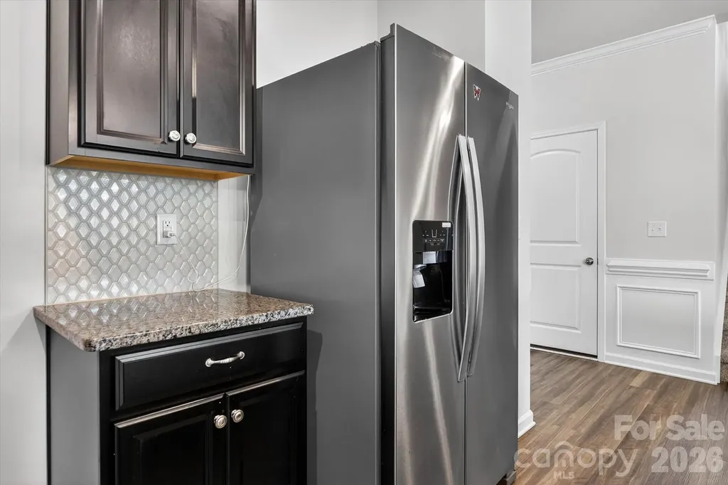 6629 Meridale Forest Drive Charlotte NC 28269