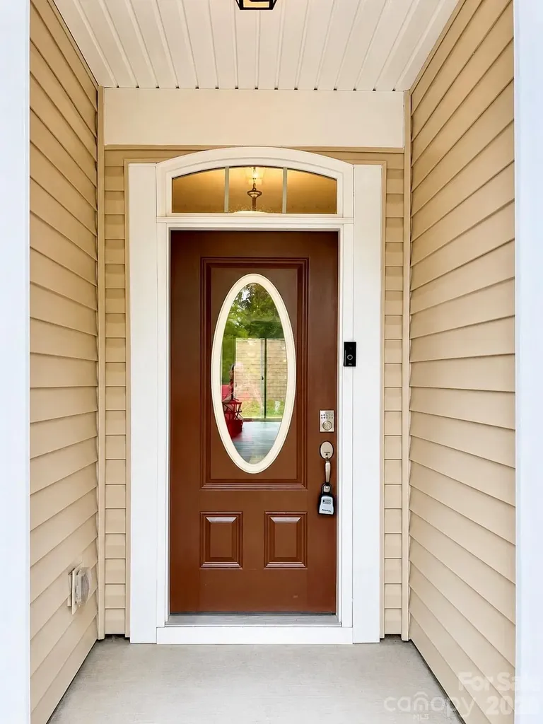 6629 Meridale Forest Drive Charlotte NC 28269