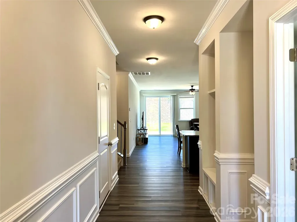 6629 Meridale Forest Drive Charlotte NC 28269