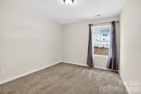 6629 Meridale Forest Drive Charlotte NC 28269