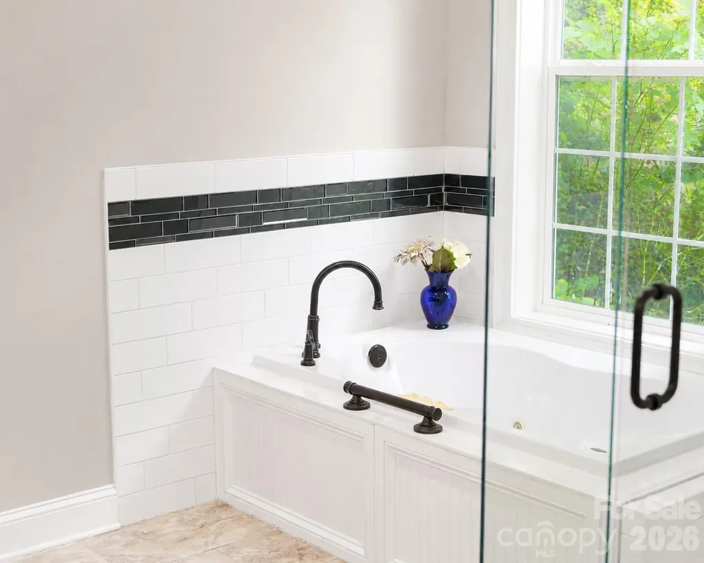 60 Hawks Pointe Lane Weaverville NC 28787
