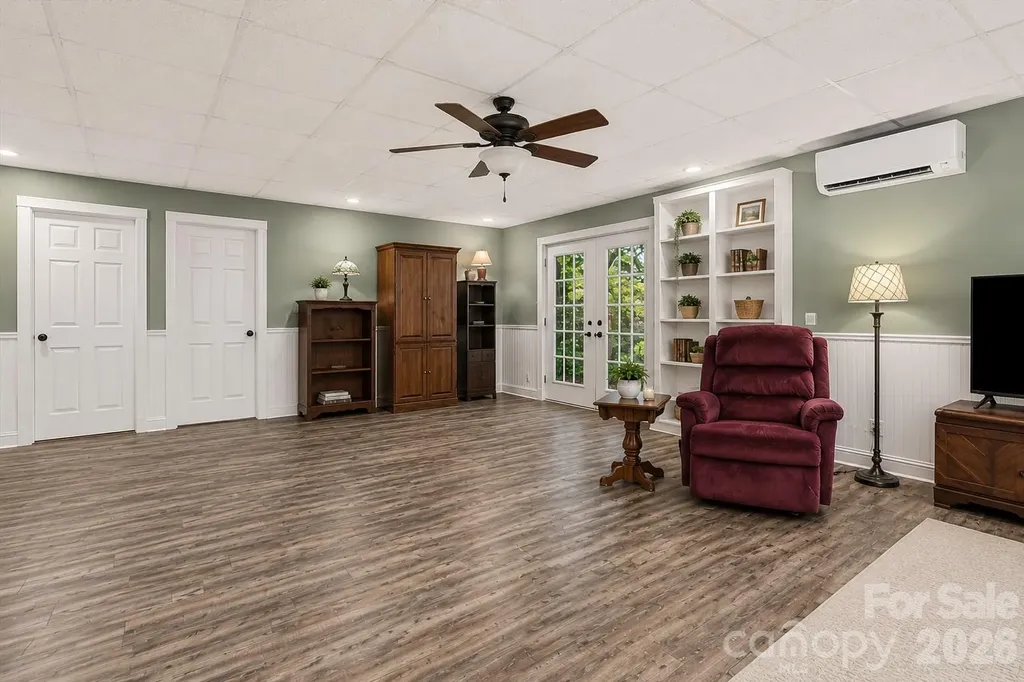 60 Hawks Pointe Lane Weaverville NC 28787