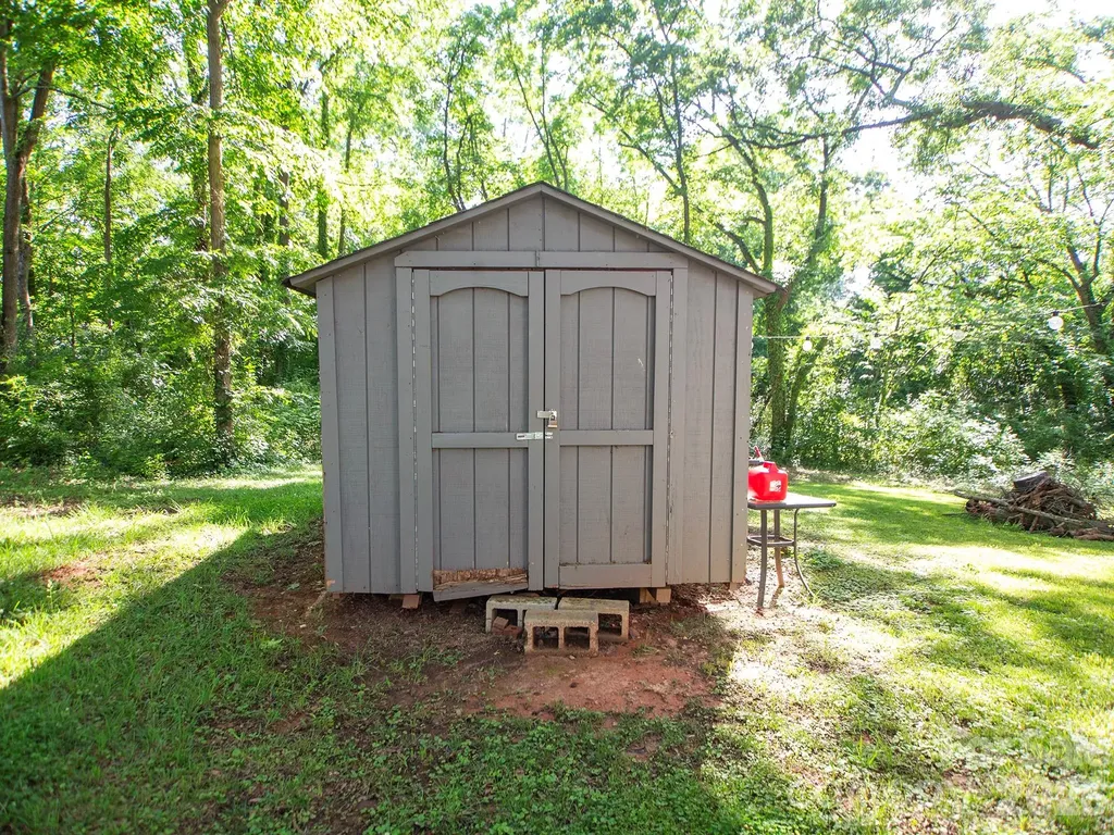 509 Sacco Extension Belmont NC 28012