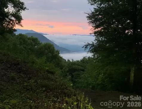 105 Dotsu Trail Maggie Valley NC 28751