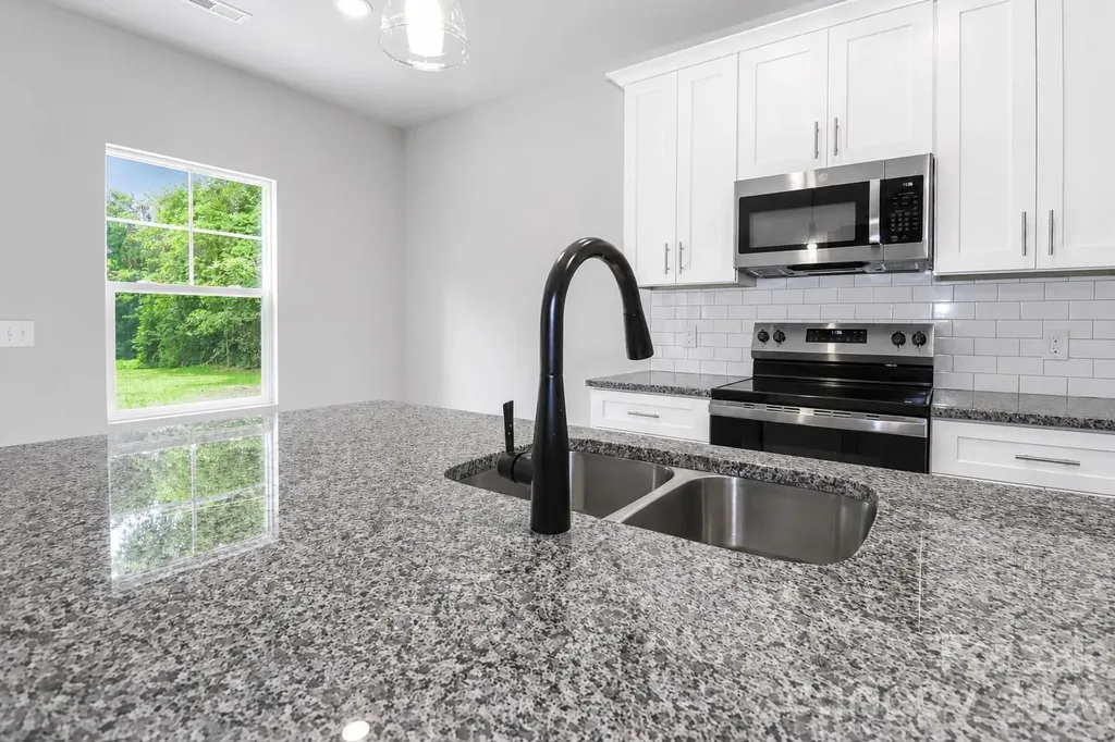 237 Third Creek Road Statesville NC 28677