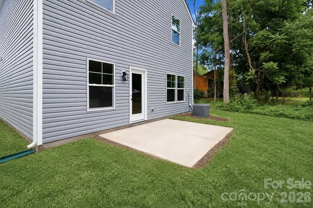 237 Third Creek Road Statesville NC 28677