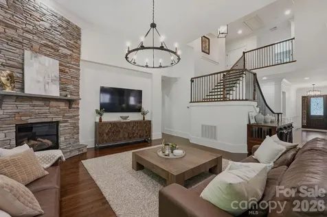 221 Glenmoor Drive Waxhaw NC 28173