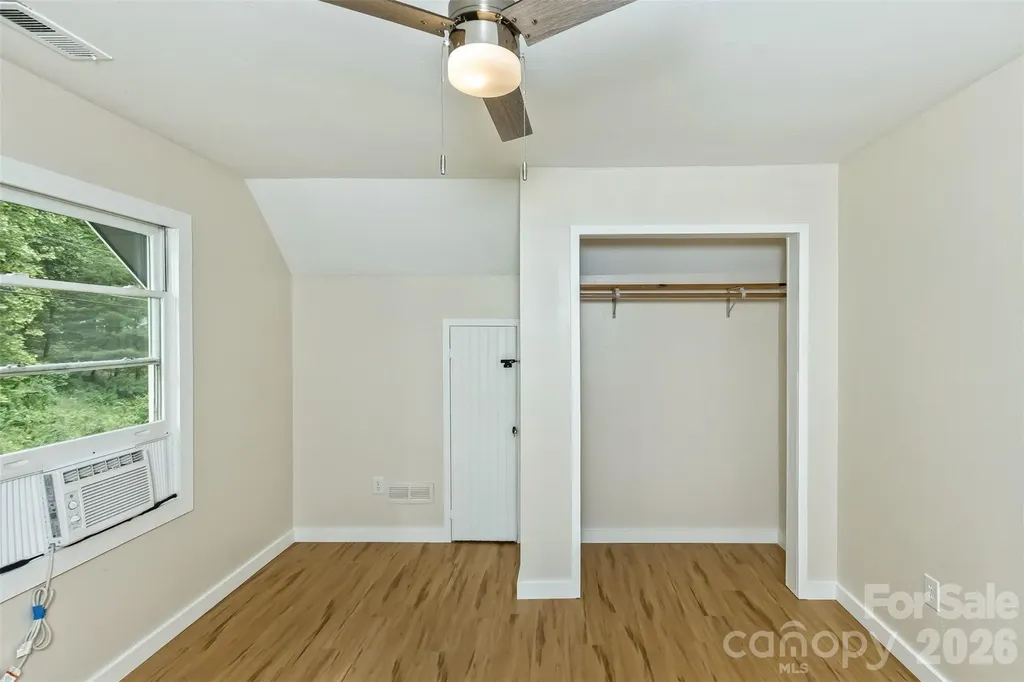 47 Fir Circle Canton NC 28716