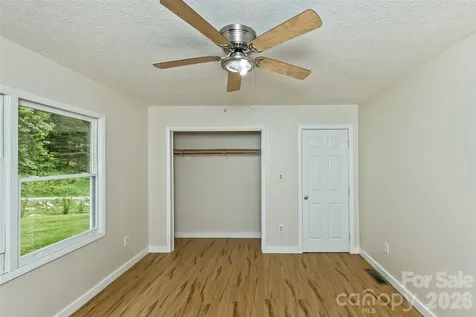 47 Fir Circle Canton NC 28716