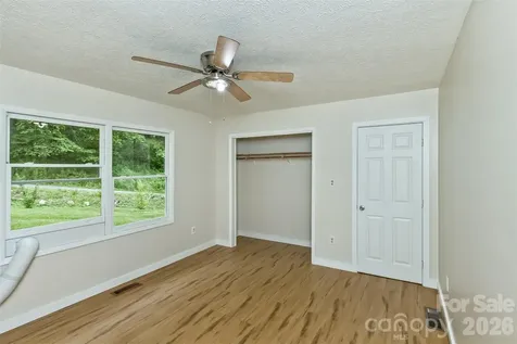 47 Fir Circle Canton NC 28716