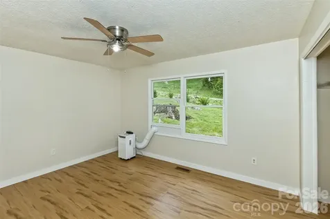 47 Fir Circle Canton NC 28716
