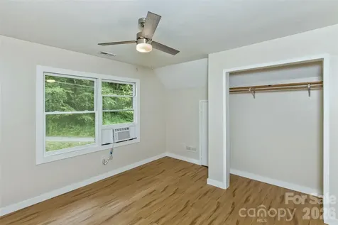 47 Fir Circle Canton NC 28716
