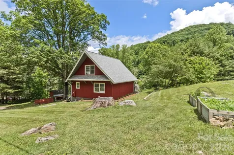47 Fir Circle Canton NC 28716
