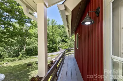 47 Fir Circle Canton NC 28716