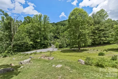47 Fir Circle Canton NC 28716